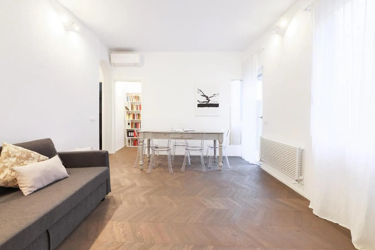 Appartement Prestige Boutique Homes - Il Nido Dei Navigli Milaan