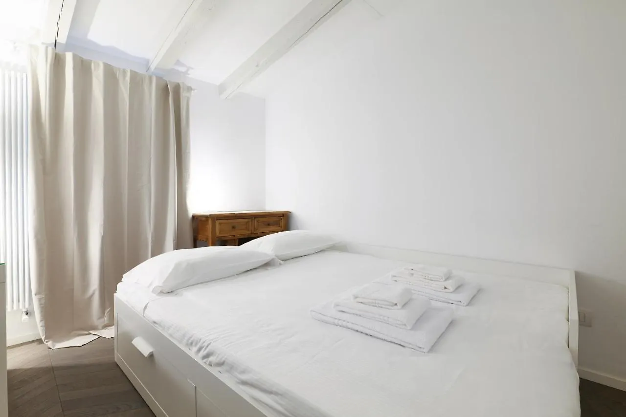 Prestige Boutique Homes - Il Nido Dei Navigli Milaan Appartement