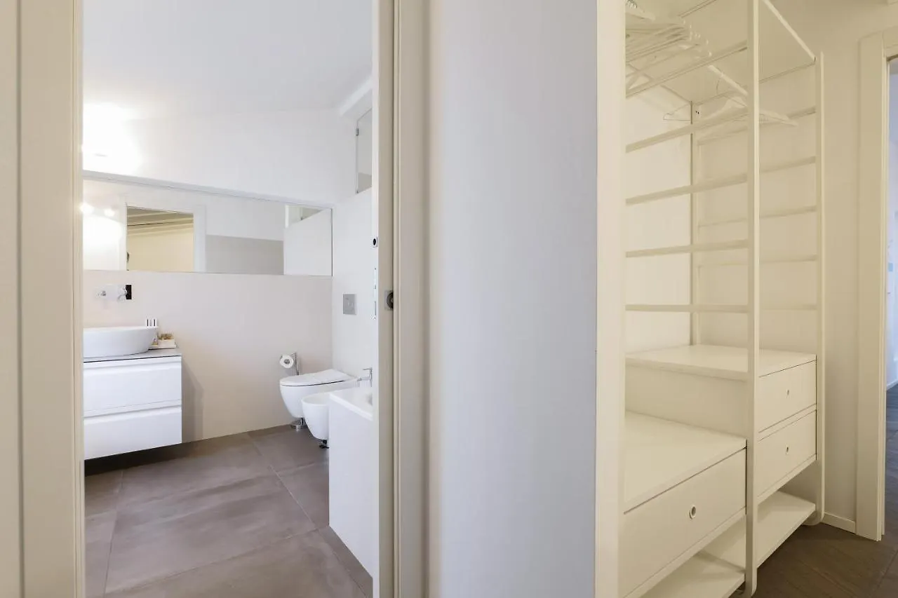 Appartement Prestige Boutique Homes - Il Nido Dei Navigli Milaan Italië