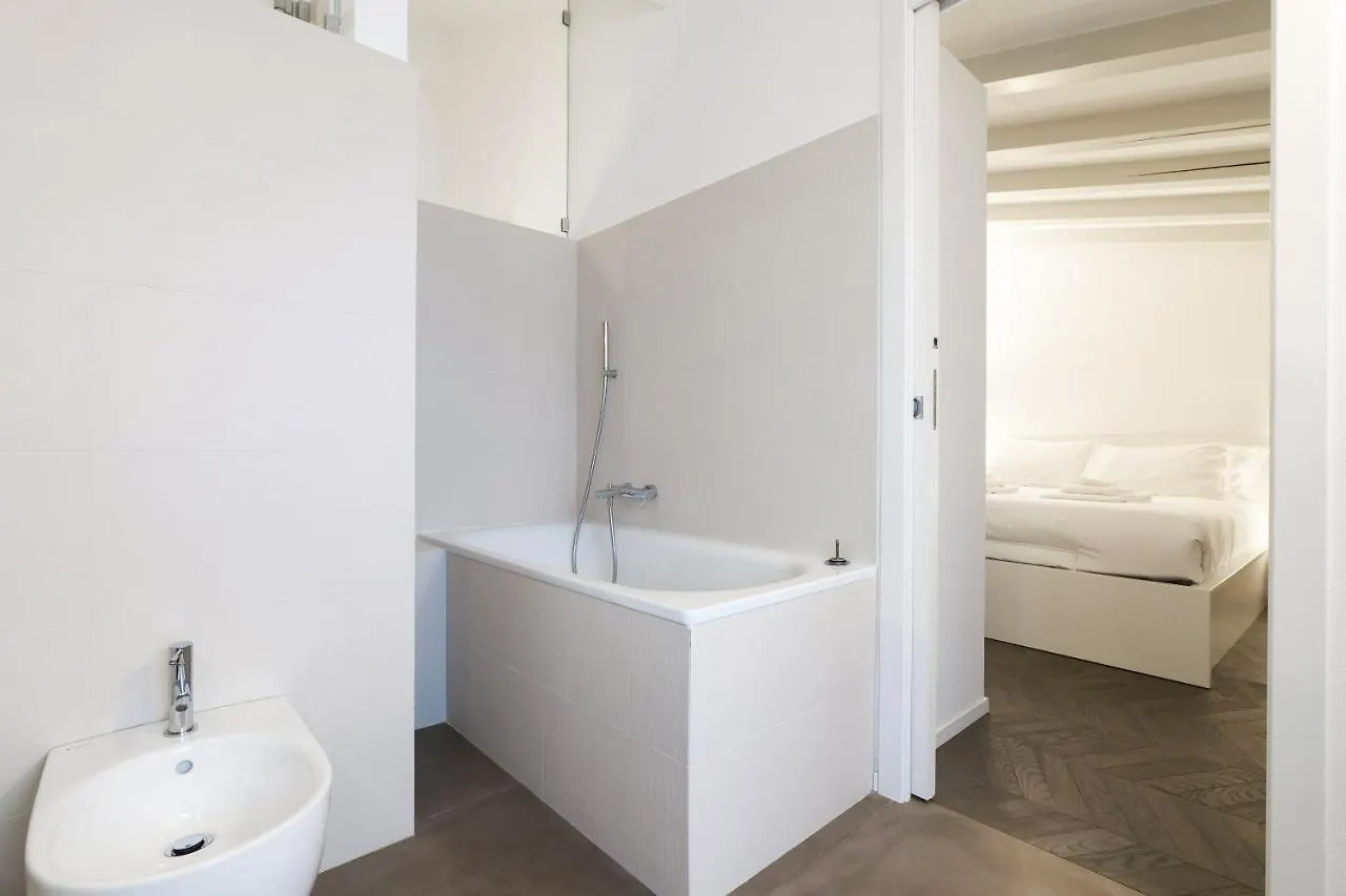 Prestige Boutique Homes - Il Nido Dei Navigli Milán